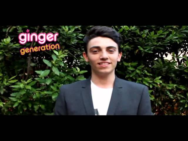 Michele Bravi saluta Ginger Generation