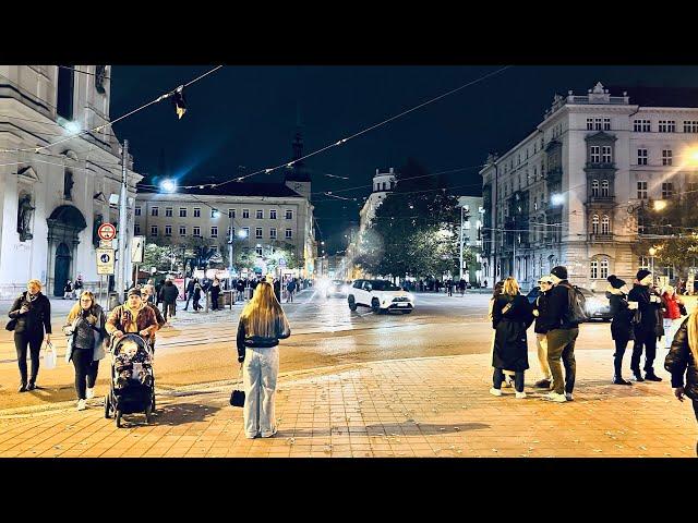 Brno Czech Republic Walking tour ,City center in the evening捷克漫步-布爾諾【4K HDR 60fps】