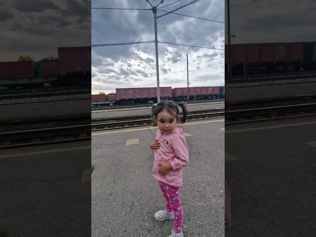 Аслы в уштобе
