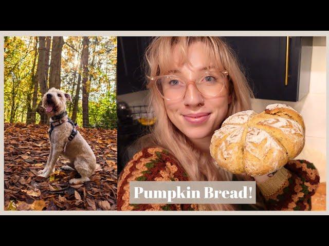 Pumpkin Bread, Crochet Fails & Crunchy Leaf Walks  | Weekend Vlog #83