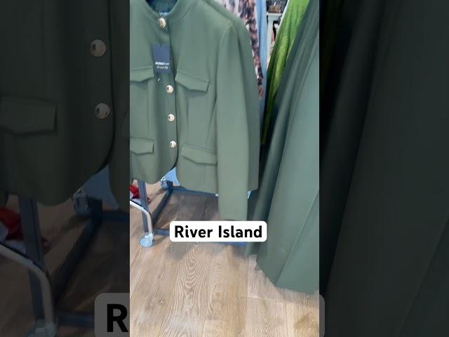 River Island shop