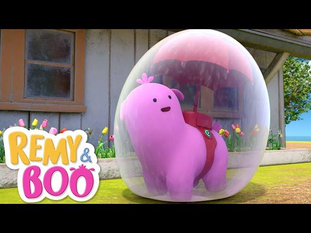 Boo Gets Stuck in a Bubble | Remy & Boo | Universal Kids