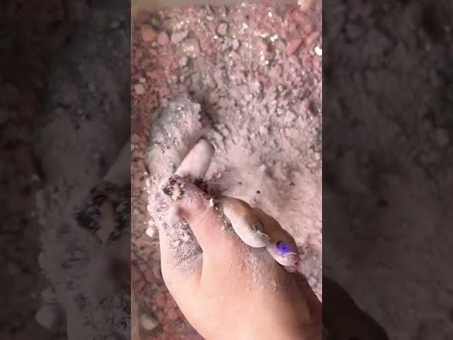 Crispy crunchy gym chalk reforms crush ASMR #oddlysatisfying #asmr #gymchalkasmr