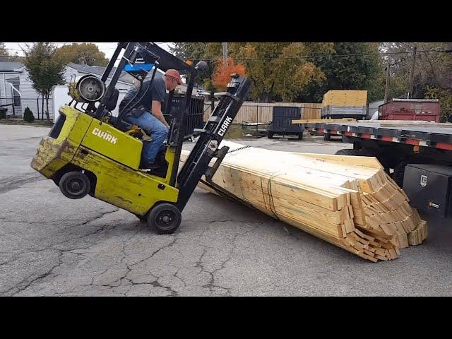 TOP 25 Amazing Forklift Operator Fails - Fastest Idiots Forklift, Truck & Car Driving Win Skills #2