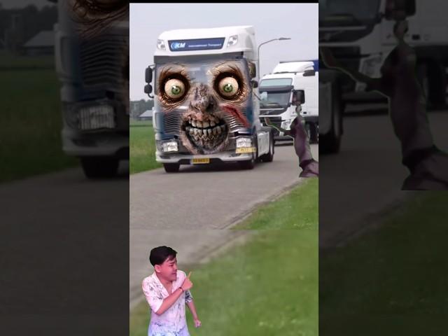 AmazingTRUCK TRONTON FUSO ZOMBIETruk Oleng, Truck Zombie #dumptruck #zombiesurvival #shorts