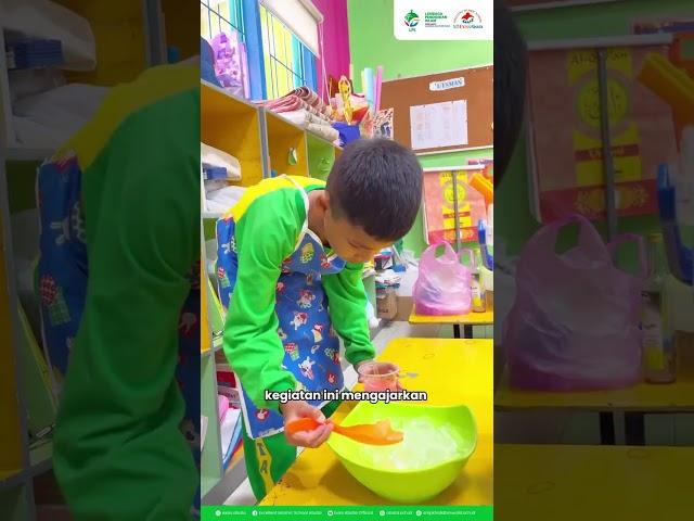 Project-Based Learning di Exiss Abata: Membuat Es Kelapa Segar #islamicschool #projectbasedlearning