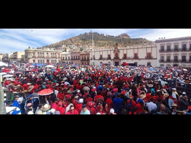 Marchan miles de maestros en la capital; autoridades de gobierno llaman al dialogo