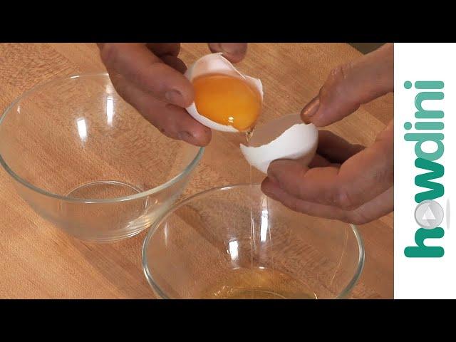 How to separate egg whites and egg yolks