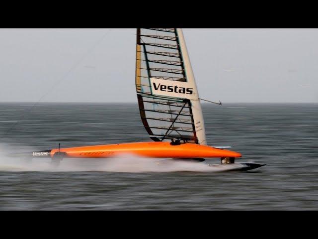 Top 10 Fastest Sailboats on the Planet