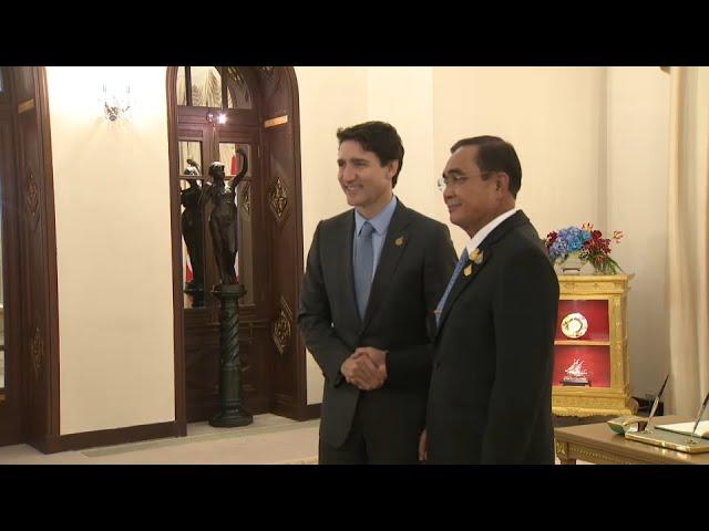 PM Justin Trudeau meets with Thai PM Prayut Chan-o-cha in Bangkok – November 17, 2022