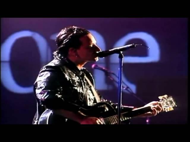 06 U2 One/Unchained Melody (ZOO TV Sydney 1993)