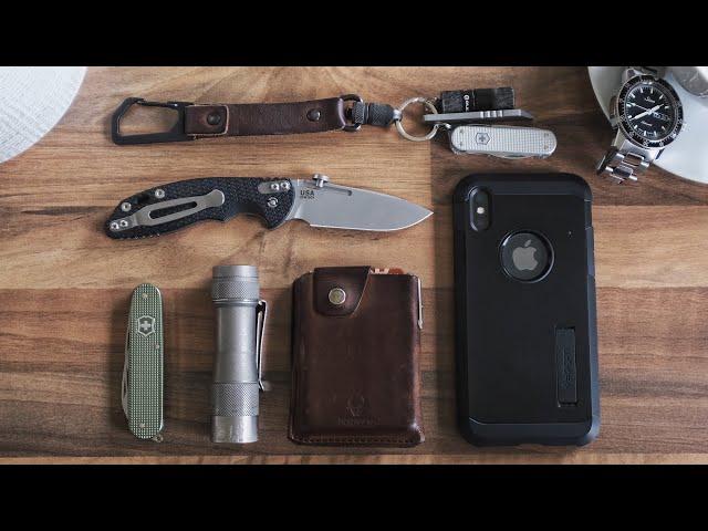 My Everyday Carry (2019) I What's In My Pockets? (4K)