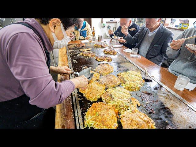 Signature Okonomiyaki made 82-year-old hostess! Japanese Street Food