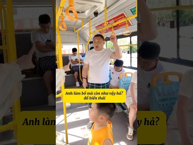 Người bố này vừa đáng thương vừa buồn cười 