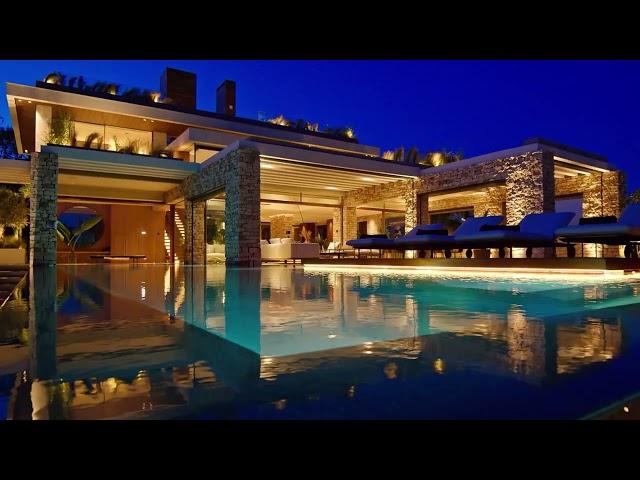 Luxury Villa for sale in Marbella with Mitchell´s Prestige Properties