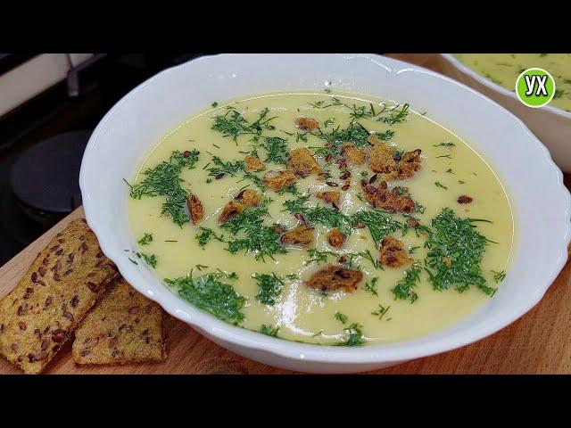 When there's no time and no meat, this delicious EASY soup saves the day - 20 minutes and done!