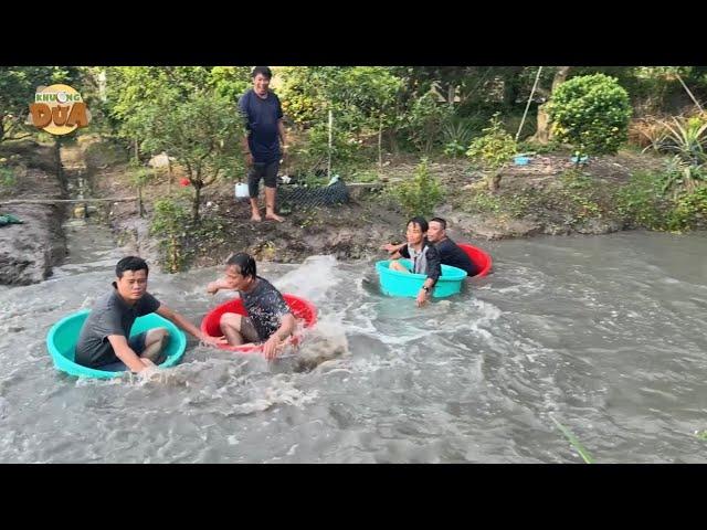 Cười xỉu trận đấu bóng rổ độc lạ dưới nước, đội Khương Dừa thua đội Tâm xe ôm đáng tiếc