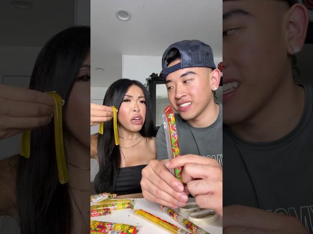 Trying Korean snacks: jelly straws