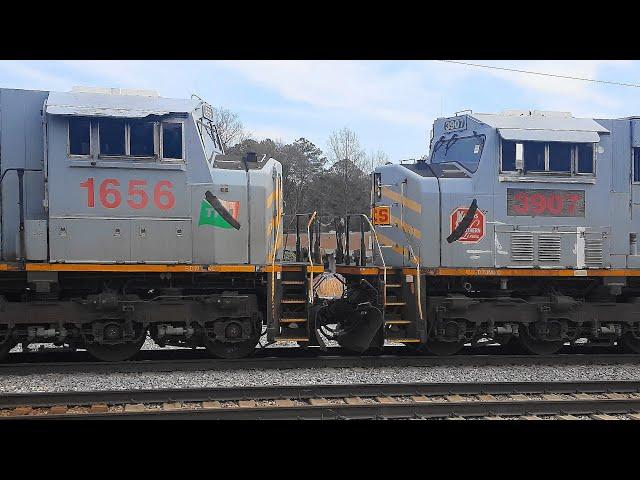 Rare CSX Freight Train Hauls TFM & KCS EMD Grey Ghosts 4K