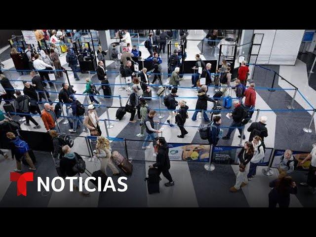 Las noticias de la mañana, martes 26 de noviembre de 2024 | Noticias Telemundo