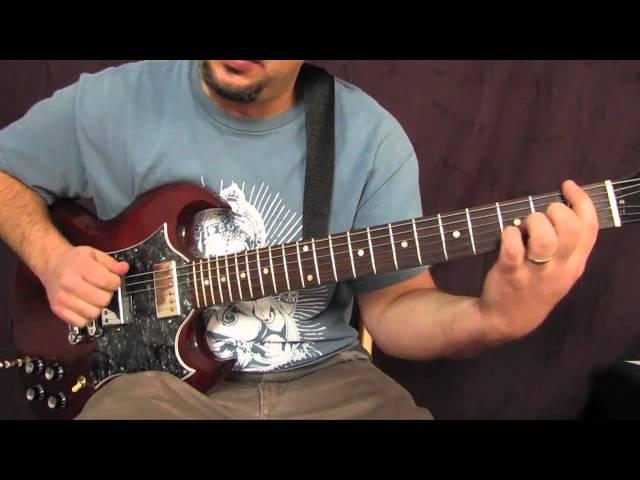 Guitar Lessons - How to Play " All the Small Things " by Blink 182 - Easy Guitar Songs