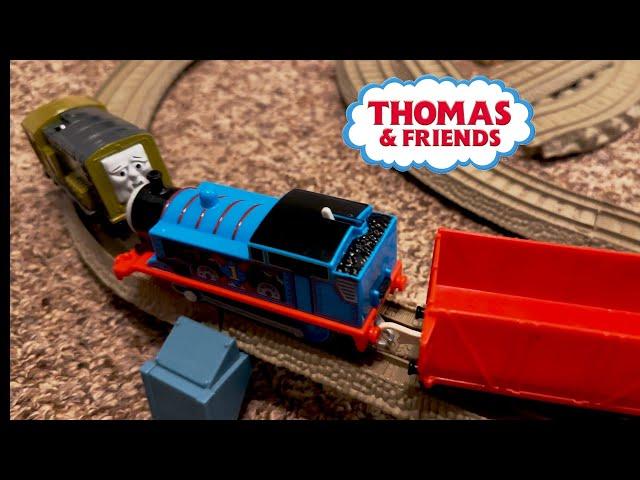 Original Trackmaster 1 Thomas & Friends - Incomplete Castle and Double Dodge Train Set