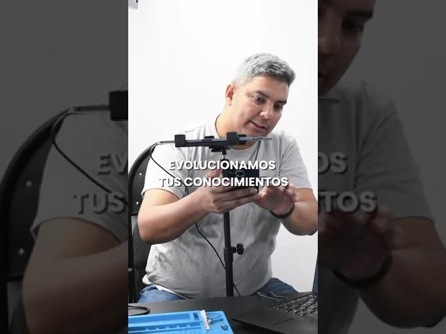 Así fue el curso que se realizo en Barranquilla Colombia el Profe Raúl y Makine Lab