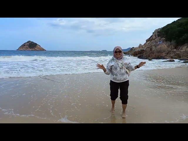 Keindahan pantai shek o