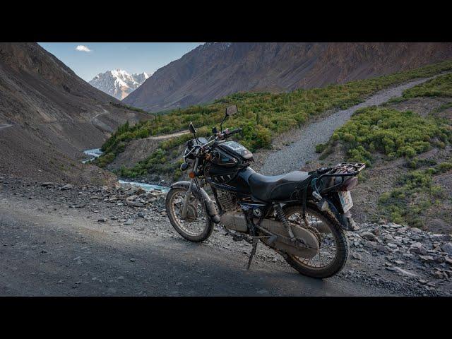 What is it like to ride a motorcycle in Pakistan?