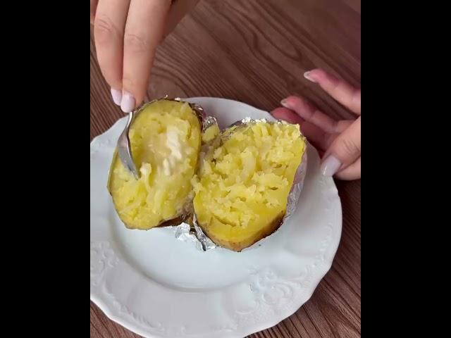 Очень вкусное и сытное БЛЮДО! Начинок для Крошки-КАРТОШКИ большое количество ниже прописала любимые
