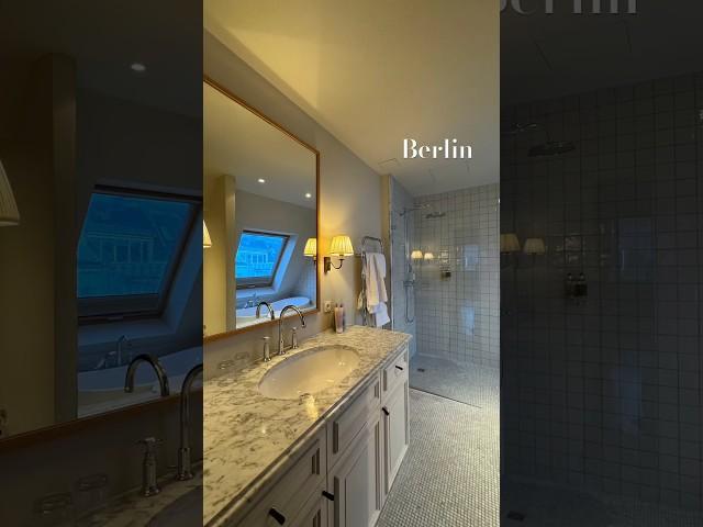 베를린 돔이 보이는 호텔 스위트 룸, 룸투어 Monbijou Hotel suite room, room tour #Berlin #hotel #roomtour