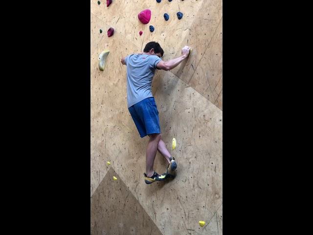 Alex Honnold climbing bouldering problem at BKB