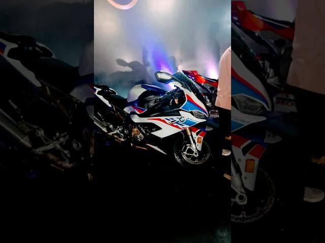 Bmw S1000RR #love #bmws1000rr #beast #bmwmotorrad #bmw #bluewhite