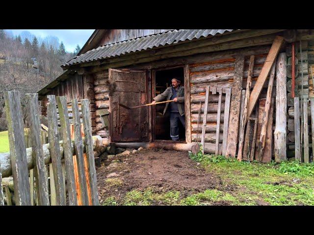 Mountain Life: Grandpa Carves a Wooden Bowl, Grandma Cooks Melon & Potatoes