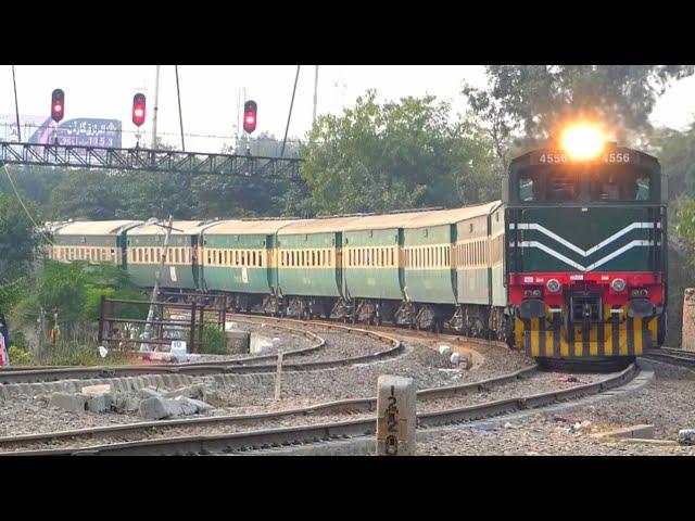 Railfanning At Junction Point Of Shahdara Bagh | Beautiful Curve View | Pakistan Railways