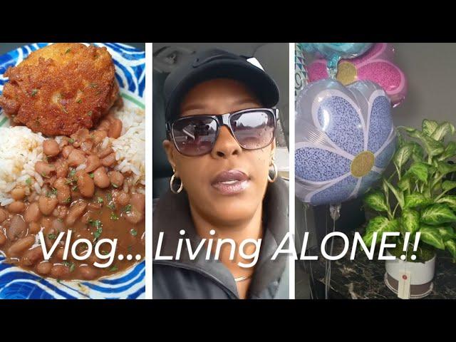 Living Alone in NC. | I got my first visitor!! @chellelivinggreen | Vegan Beans! 🫘