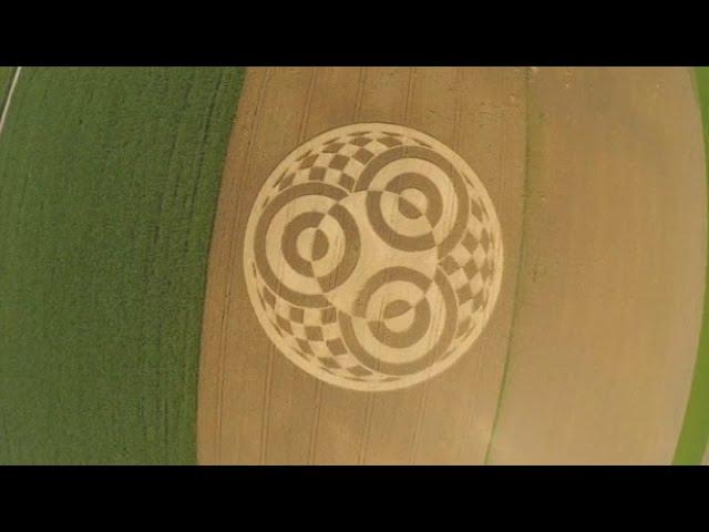 WEIRD: Huge crop circle appears in field in Germany