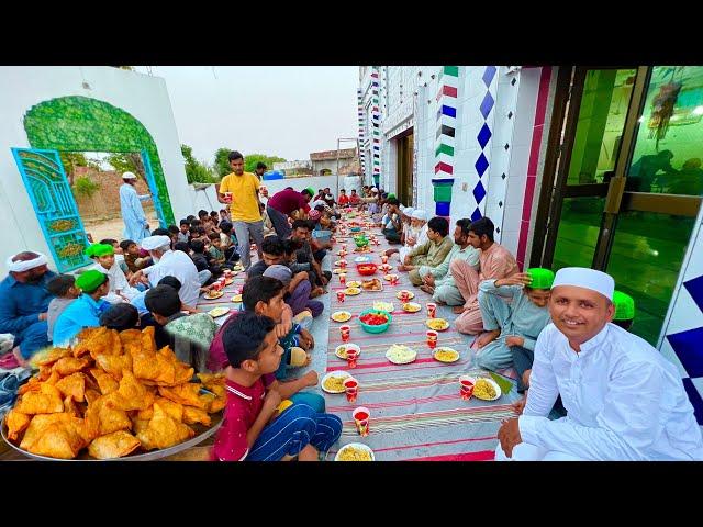 Iftar For Whole Village | Pury Gaon Nay Mil Ker Iftari Ki | Mubashir Saddique | Village Food Secrets