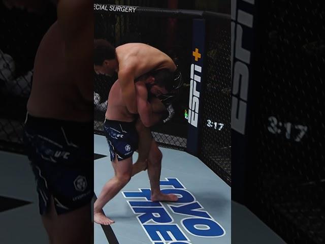 Jordan Leavitt is back this weekend  #ufcvegas107