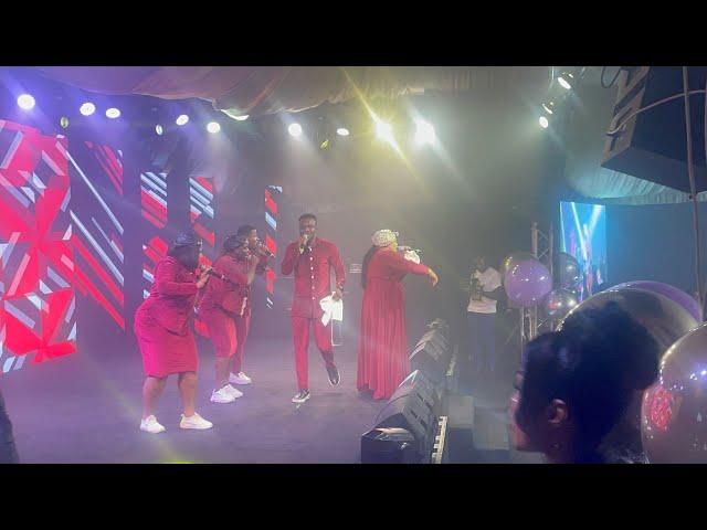 Mr M and Revelation |HOTTEST Aria Ria Praise in the World @PastorJerryEze  Bday@streamsofjoytv
