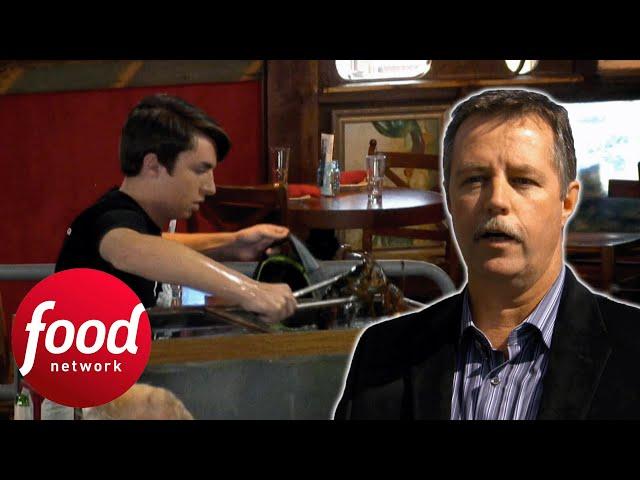 Owners Catch Lobster Activist Stealing Their Lobsters! | Mystery Diners