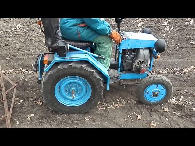 мини трактор самодельный в огороде