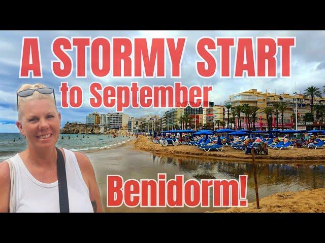 Benidorm - Are the BARS BUSY yet?