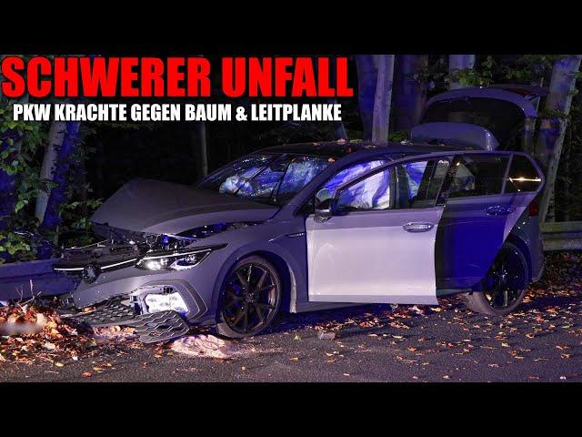 [SCHWERER ALLEINUNFALL IN DÜSSELDORF!] - PKW krachte gegen Baum & Leitplanke ~ Insassen geflüchtet -