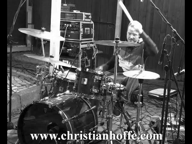 Street Performance: Drum Solo live with Stick Tricks on Sonor Designer Drums - Christian Hoffe