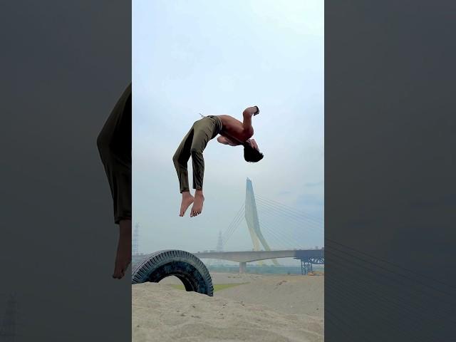 Tere liye‼️#gymnast #stunt #flip #viral #sachinparkour