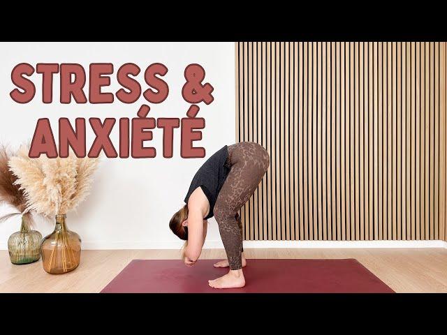 Relâche le stress et l’anxiété en 20 minutes de Yoga dynamique et doux