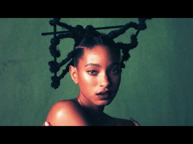 Willow Smith - between i and she (Visual)