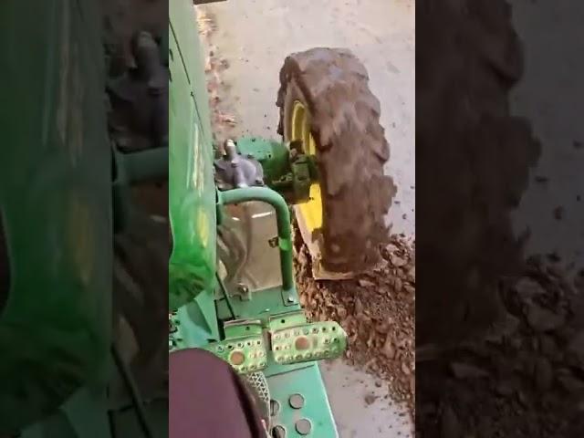 John Deere 5045 driving in four wheel drive