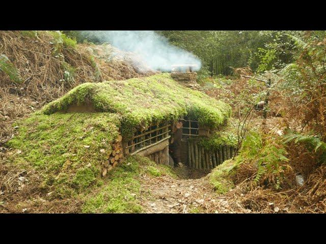 The Druid's House - Survival bushcraft Optimal Comfort skills 4 a little house in the woods